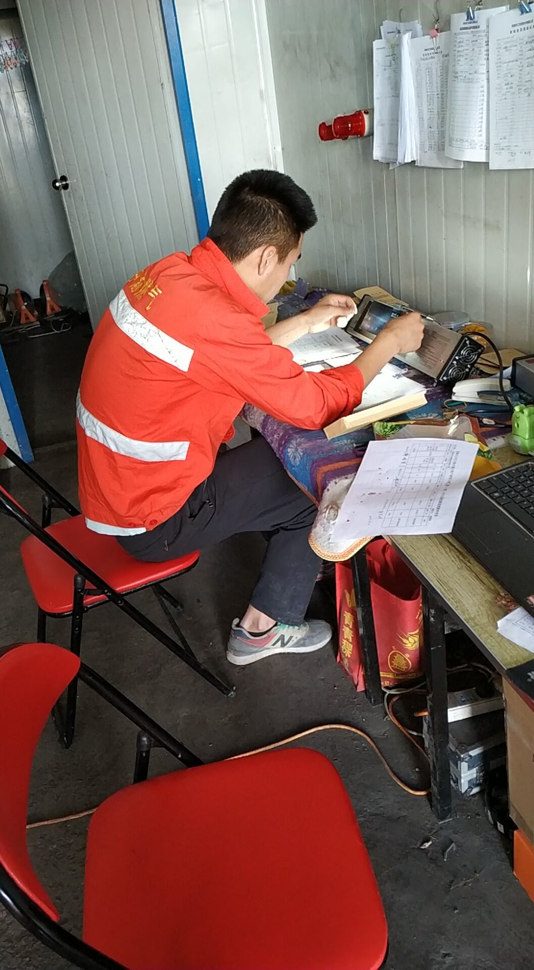 3d1c49ed7f403cad3e87b922001dcc2f.jpg 3d1c49ed7f403cad3e87b922001dcc2f.jpg